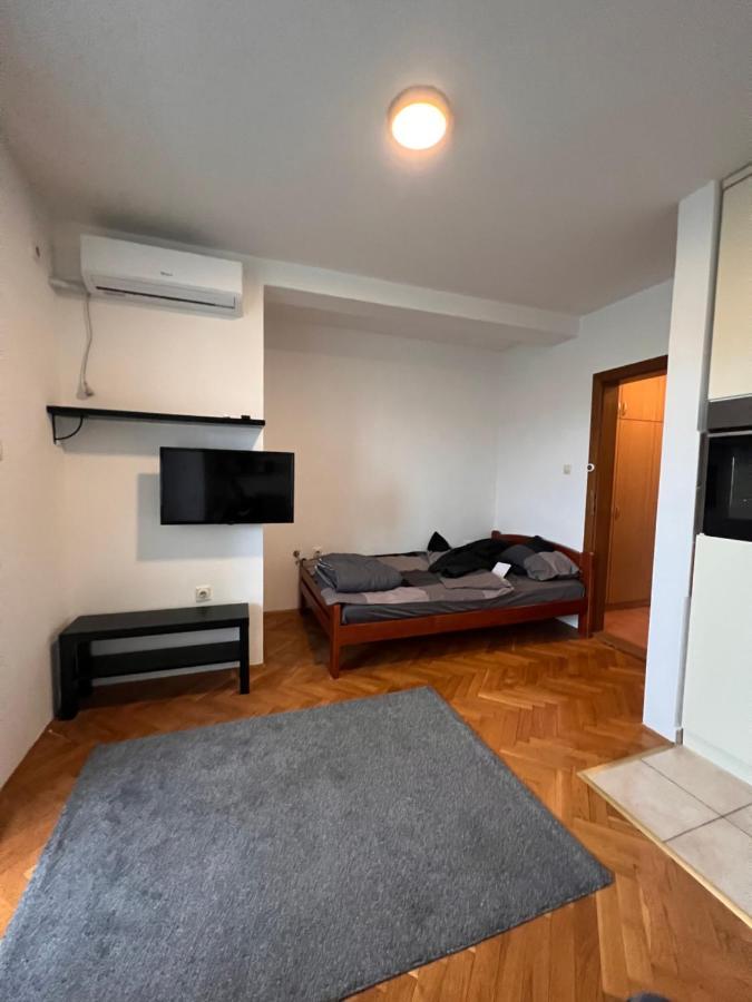 Stankela Apartment Novi Sad Exterior photo